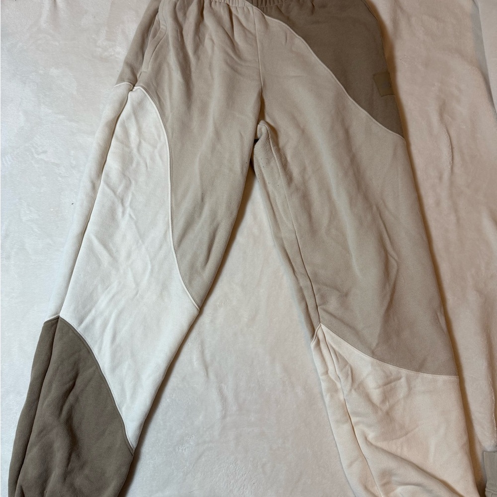 Alo Colorblock Jogger Pants